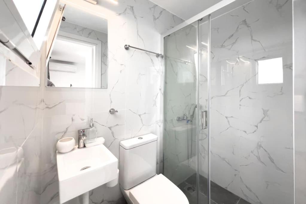 Spacious Penthouse Near Downtown Athen Exterior foto